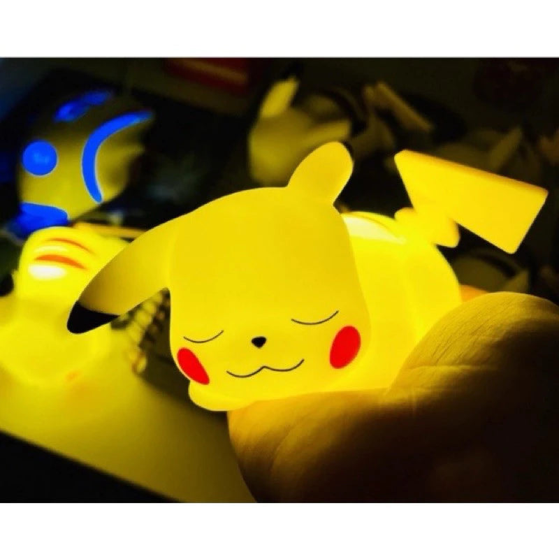 Abajur LED Personagem Anime | Luminária Noturna Decorativa | PVC | Presente Infantil Geek