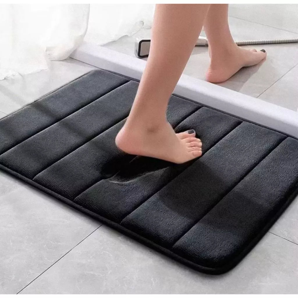 Tapete Banheiro SoftStep | Segurança Total e Toque Macio Incomparável