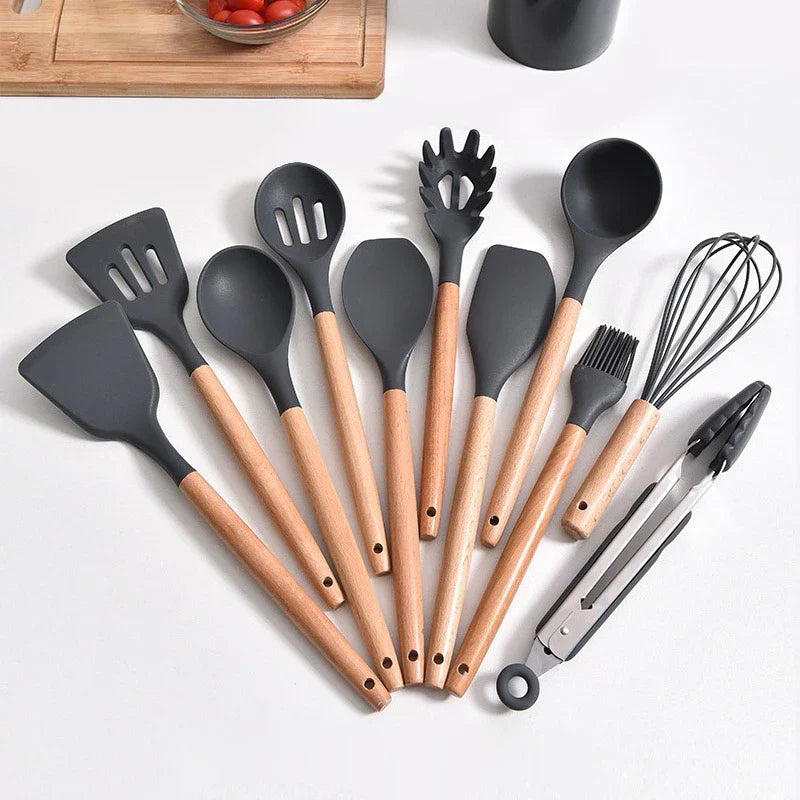 Kit Utensílios de Cozinha em Silicone e Cabo de Madeira